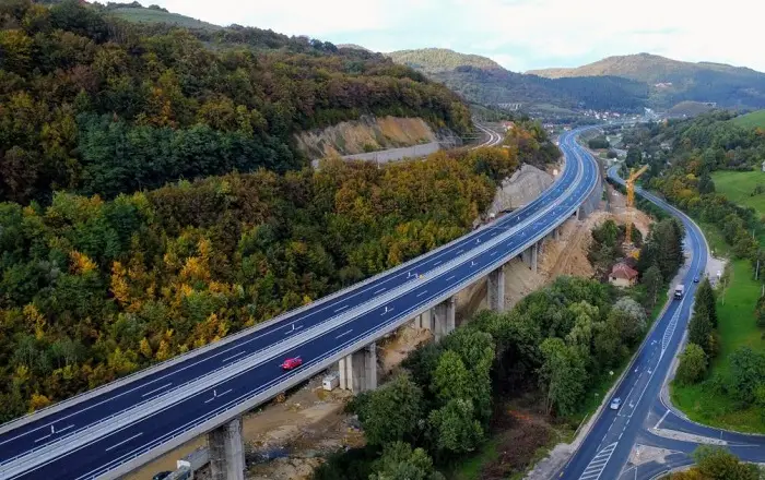 Komšić potvrdio: Nema gradnje autoputa preko vojne imovine